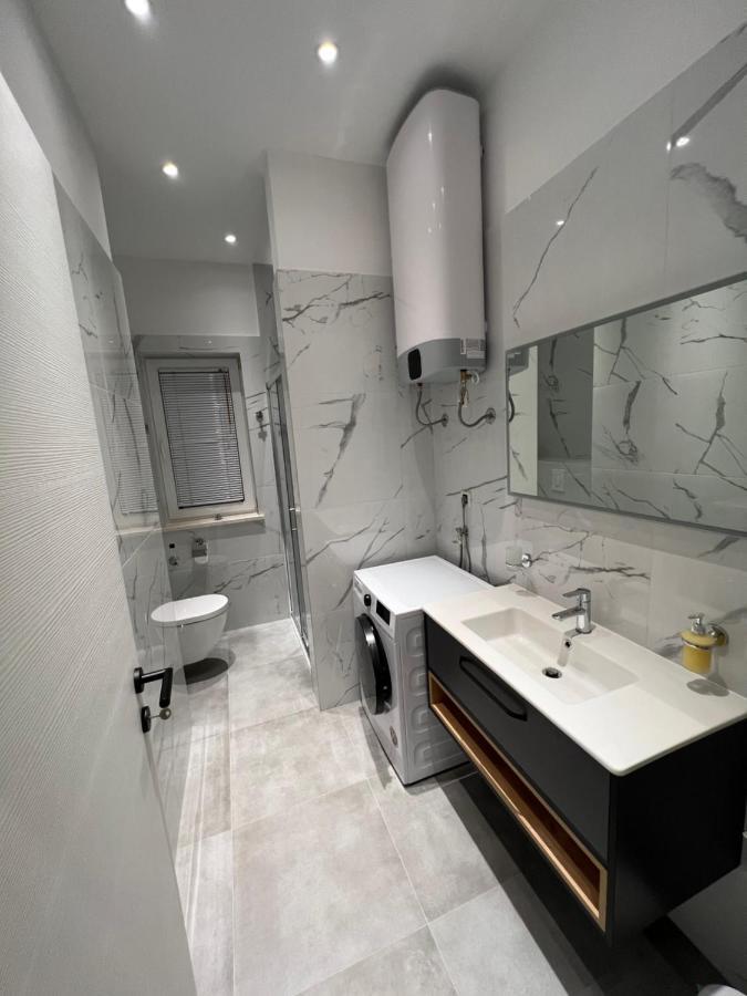 Apartment Igor 5 **** เมดูลิน ภายนอก รูปภาพ