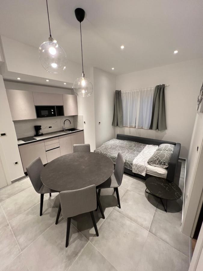 Apartment Igor 5 **** เมดูลิน ภายนอก รูปภาพ
